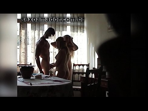 ❤️ Amigos sexuais convidam um homem gigante e uma ménage à trois com ele Porno bonito em pt-br.desixxxtube.ru ️❤