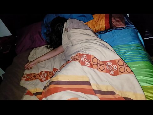 ❤️ Stepson berating sua jovem madrasta enquanto ela dorme. Porno bonito em pt-br.desixxxtube.ru ️❤